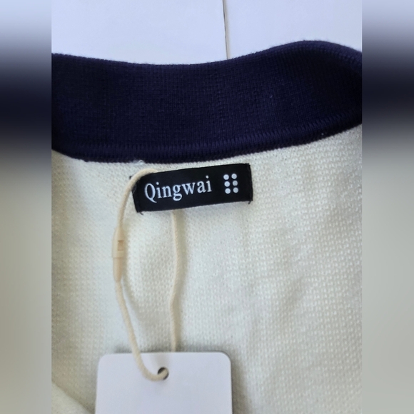 Qingway Chic White Polo Shirt -Size M - Picture 2 of 5